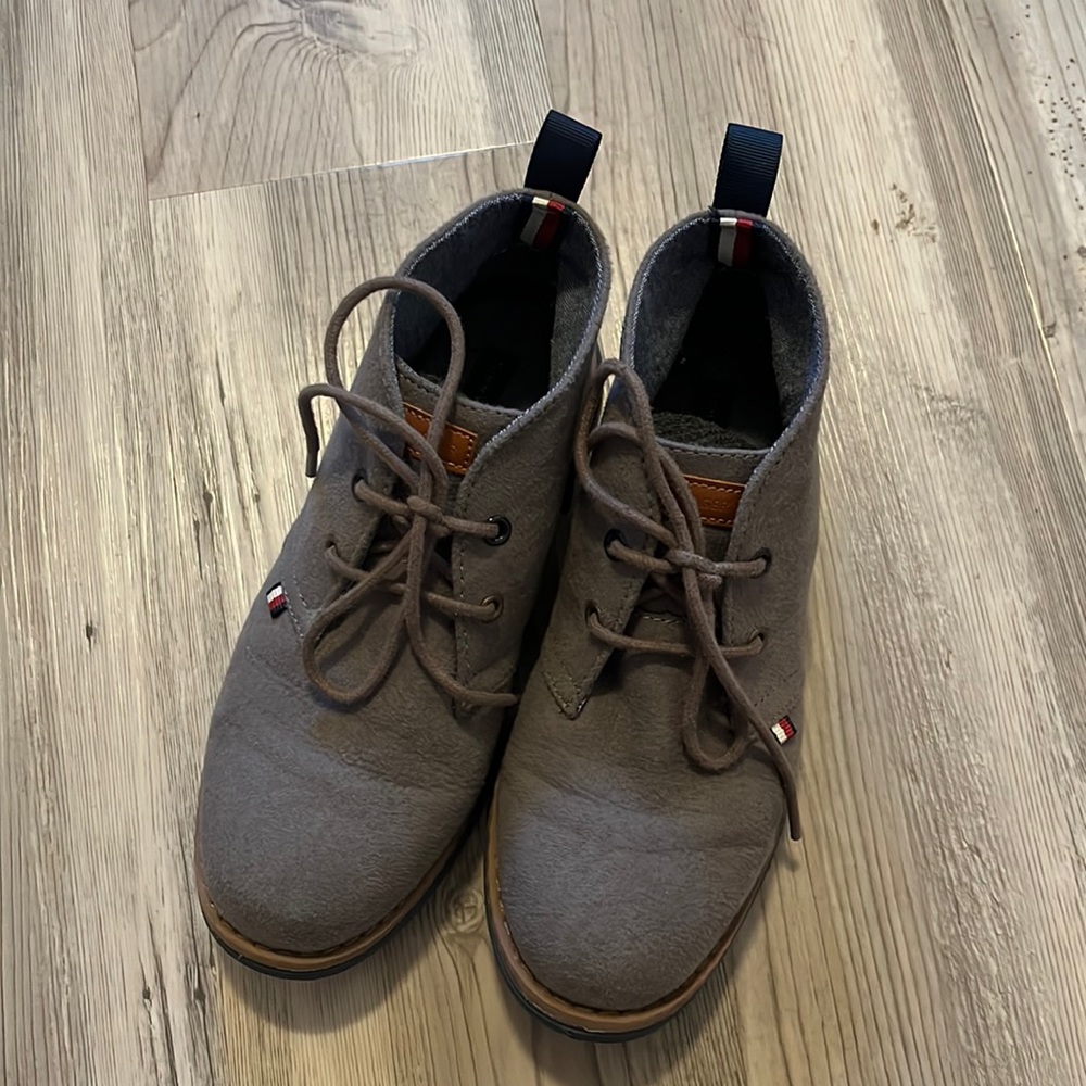 Tommy Hilfiger Boys Shoes